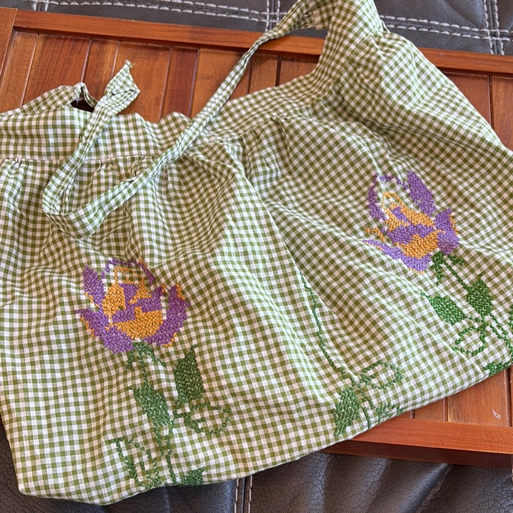 Green Gingham Apron with Floral Embroidery